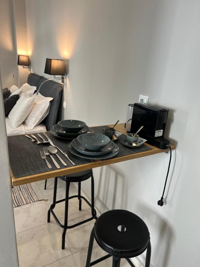 Living Near Acropolis By Sylvia Staikou At Nikis Str Apartment Athens Exterior photo